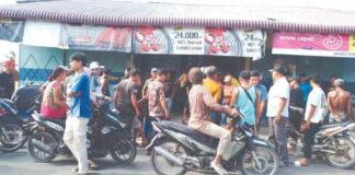 Dua Maling kereta diamuk Massa