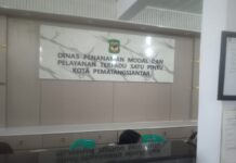 Buruk nya Pelayanan PM- PTSP Di kota pematangsiantar Sopie Saragih Harus Tegur Pegawai Yang Bandal.