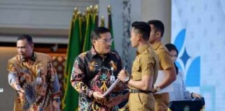 Serahkan 64 SK CPNS IPDN, Sekdaprov Sumut Tekankan Pentingnya Disiplin, Belajar, dan Networking