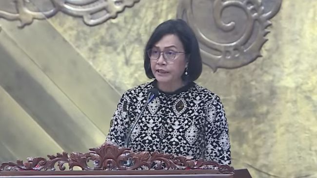 menteri-keuangan-sri-mulyani-indrawati-menyampaikan-laporan-dalam-rapat-paripurna-dpr-ri-ke-24-masa-persidangan-iv-tahun-sidan-1752560802242_169