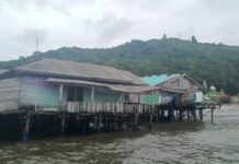 Gelombang Tinggi Terjang Hajoran, 16 Rumah Rusak, Warga Mengungsi