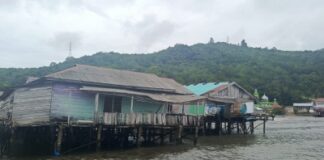 Gelombang Tinggi Terjang Hajoran, 16 Rumah Rusak, Warga Mengungsi