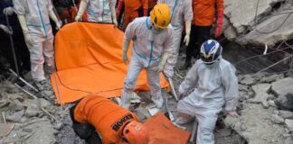 Basarnas Evakuasi 54 Jenazah Korban Ponpes Al-Khoziny Hingga Senin Dini Hari