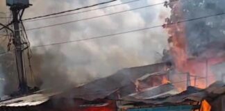10 Kios Terbakar di Marindal, Pasutri Penjual BBM Eceran Alami Luka Bakar Serius