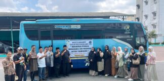 Magister Manajemen Pascasarjana UMSU Gelar Aksi Sosial, Berbuka Puasa Bersama 500 Warga Aceh Tamiang