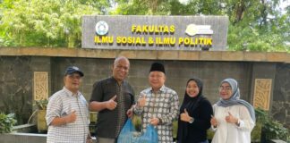 Alumni Muslim FISIP USU Bergerak, 250 Paket Sedekah Nasi Dibagikan